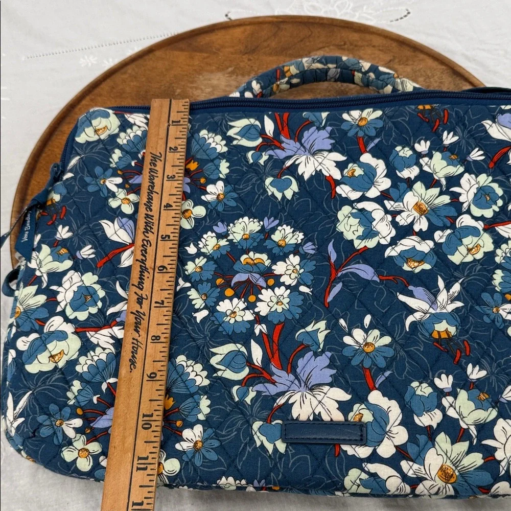 Vera Bradley Bag Floral Bursts Quilted Cotton Laptop Workstation Crossbody